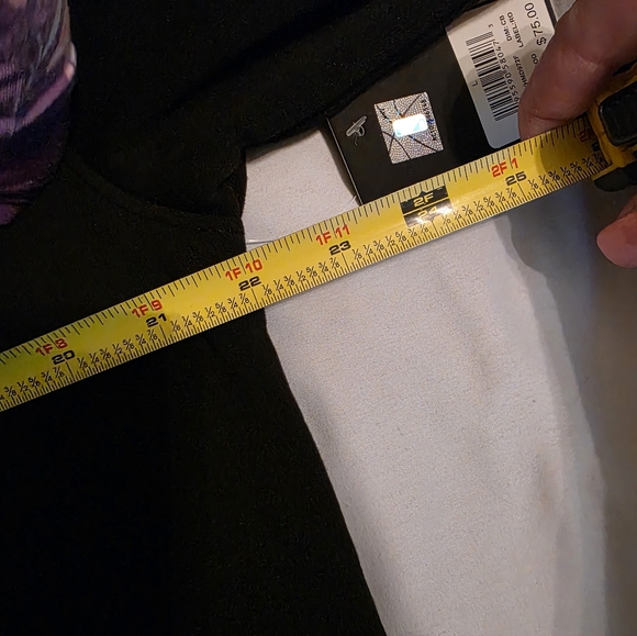 NBA New Chicago Bulls Hoodie Black Red Size L - Picture 8 of 11